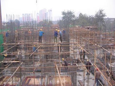 建設(shè)工程施工現(xiàn)場(chǎng)安全用電五步法 筑牢農(nóng)民工生命防線